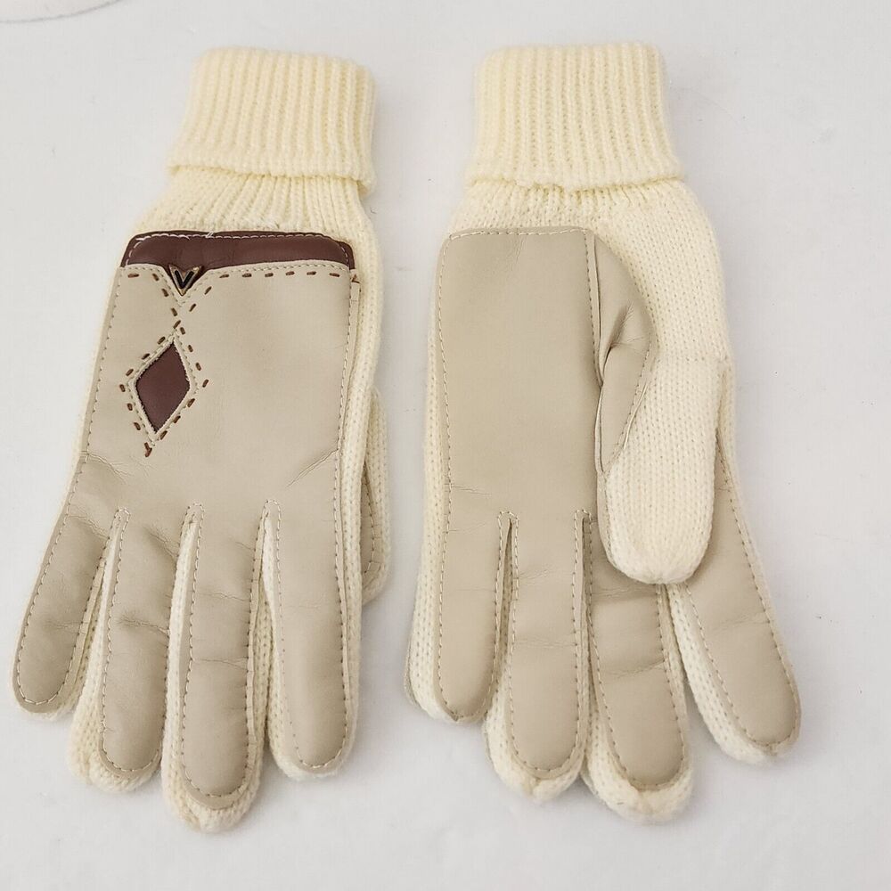 Vintage English Village Womens Driving Gloves Sweater w Vinyl Palms and Back New